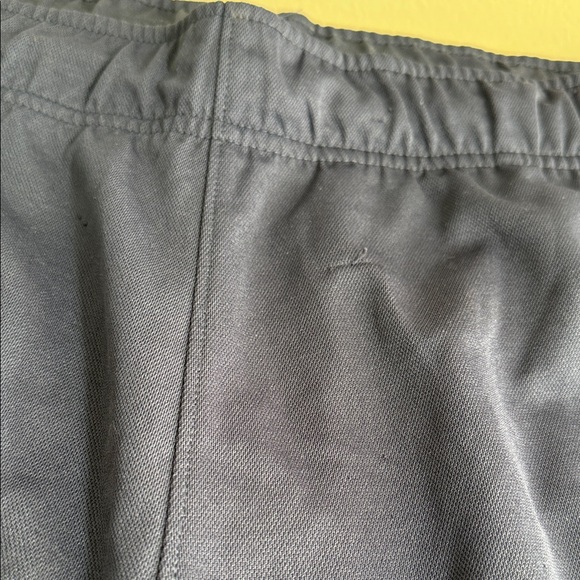 NBA Pacers Men's Blue and Yellow Athletic Shorts - Picture 5 of 6